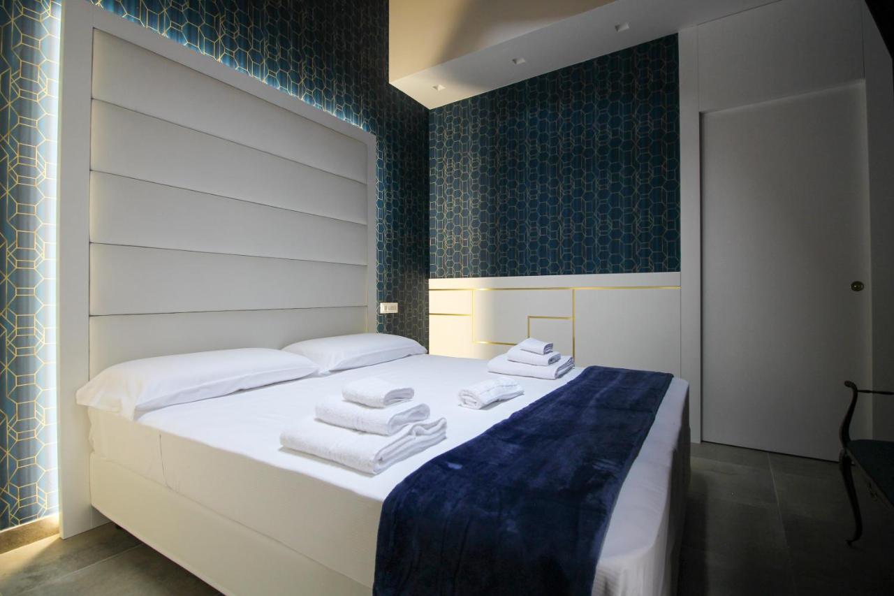 Nel Cuore Dell'Aquila Bnb Exterior foto